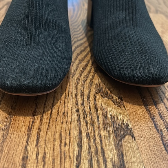 Everlane Glove Boot -Black 9 - Picture 10 of 10